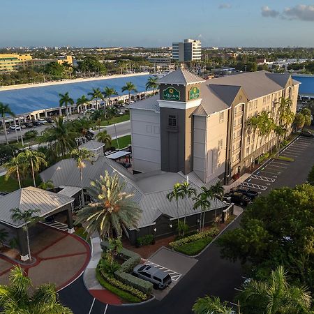 Hotel La Quinta By Wyndham Miami Airport West Sweetwater Zewnętrze zdjęcie