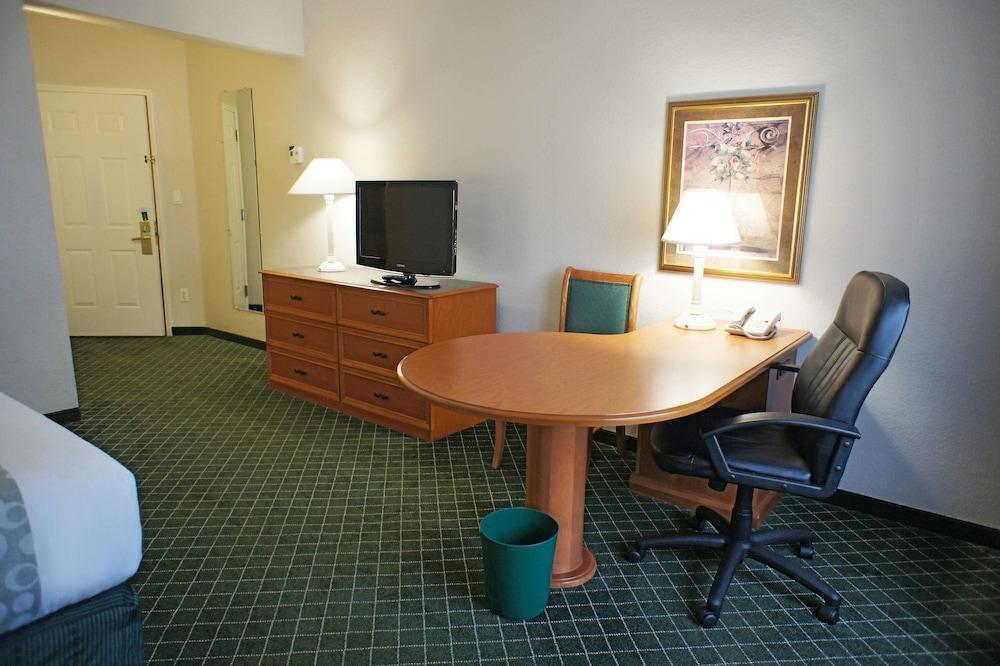 Hotel La Quinta By Wyndham Miami Airport West Sweetwater Zewnętrze zdjęcie