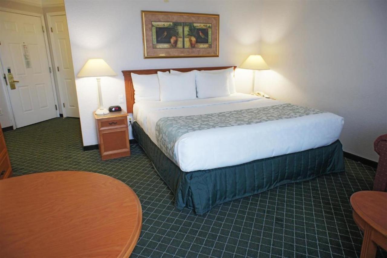 Hotel La Quinta By Wyndham Miami Airport West Sweetwater Zewnętrze zdjęcie